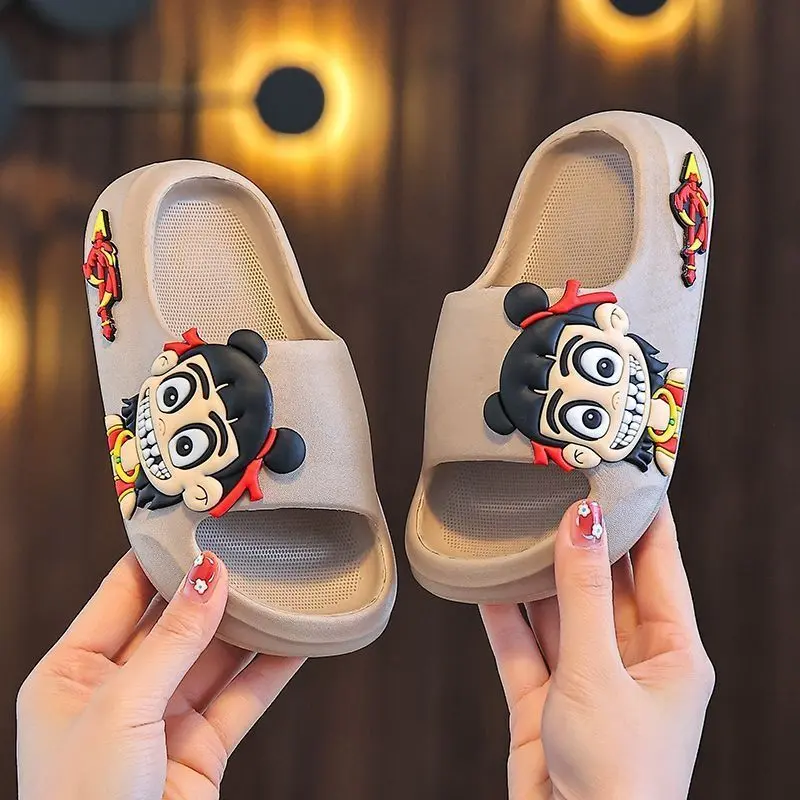 Dép Lê Trẻ Em, Thiết Kế Nezha Eva Hoạt Hình Dễ Thương, Dành Cho Nam Và Nữ, Thích Hợp Cho Mùa Hè, Tắm Hoạt Hình, Sử Dụng Trong Nhà Và Ngoài Trời, Không Trơn Trượt, Dép Em Bé Thời Trang, Dễ Phối Đồ Và Cá Tính 0