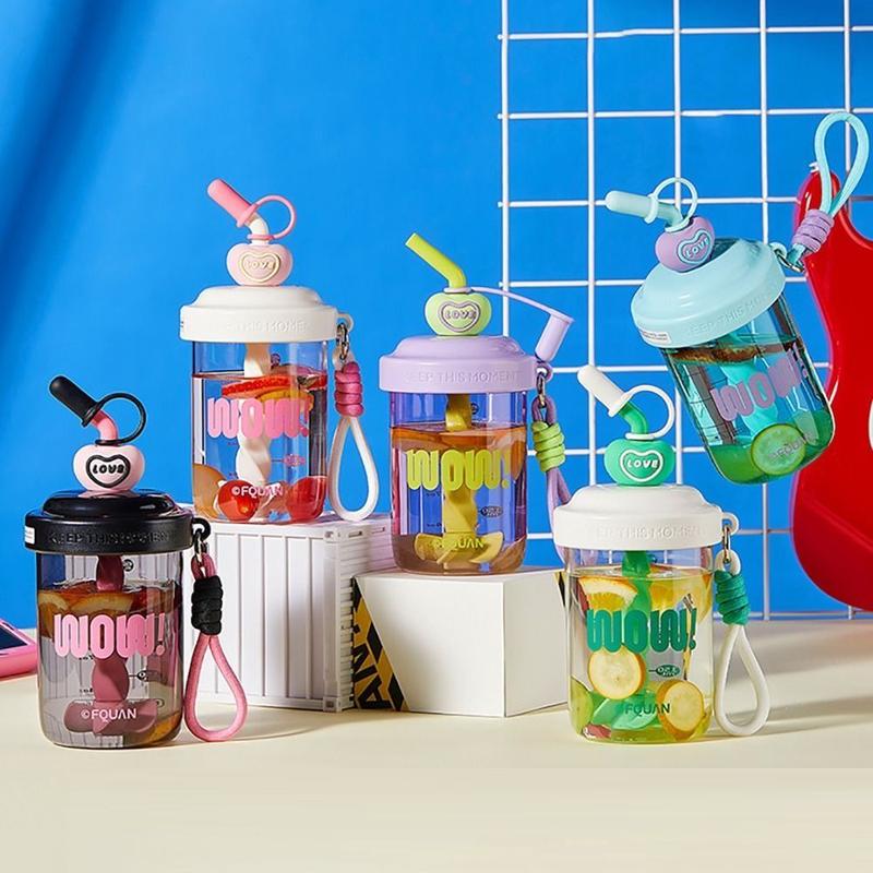 Product Introduction of Kawaii 580ML/520ML Water Bottles Straw Dust Cap With Straw Drinking Cup Portable Handle Leak-proof Whey Protein Shaker Bottle Beverages 19