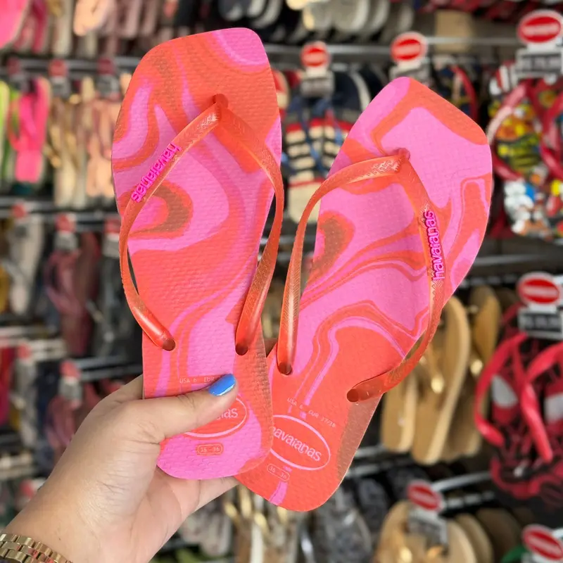 Havaianas Square Jelly Chinelo Brasileiro com Tiras Quadradas Translúcidas