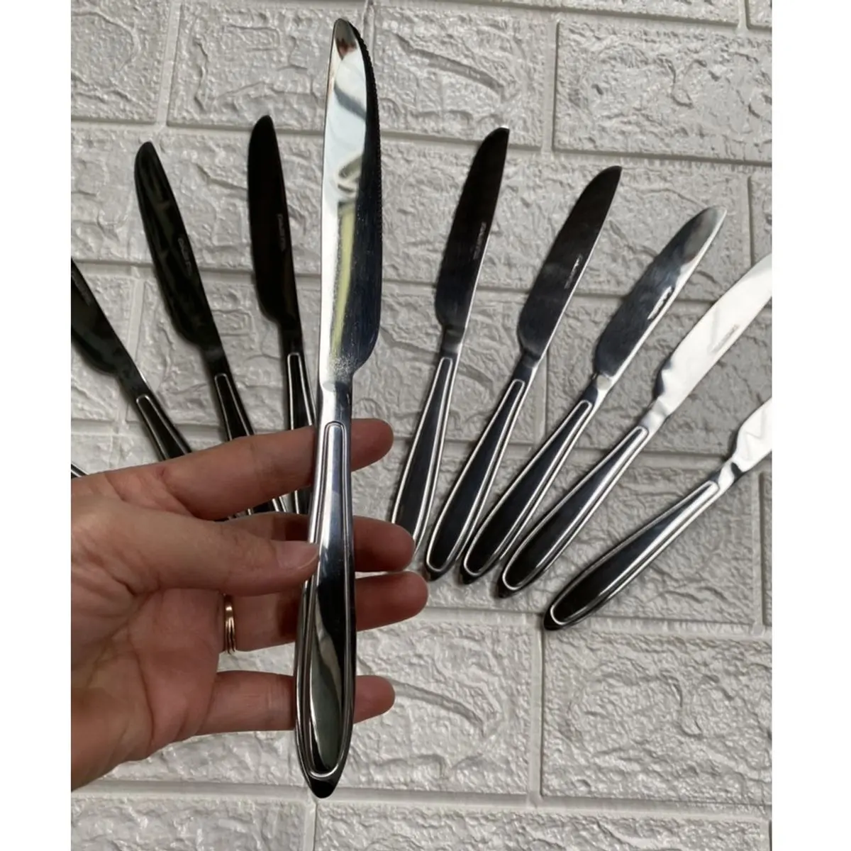 Bộ 12c Dao Ăn Bít Tết Inox Xịn Dùng Cho Nhà Hàng, Viền Bo Quanh Tay Cầm KT: 23x2cm (Ảnh thật)