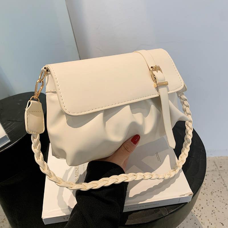 Product Introduction of Túi xách nữ với 2 dây đeo chéo, đeo vai xinh xắn H40 Bag 2