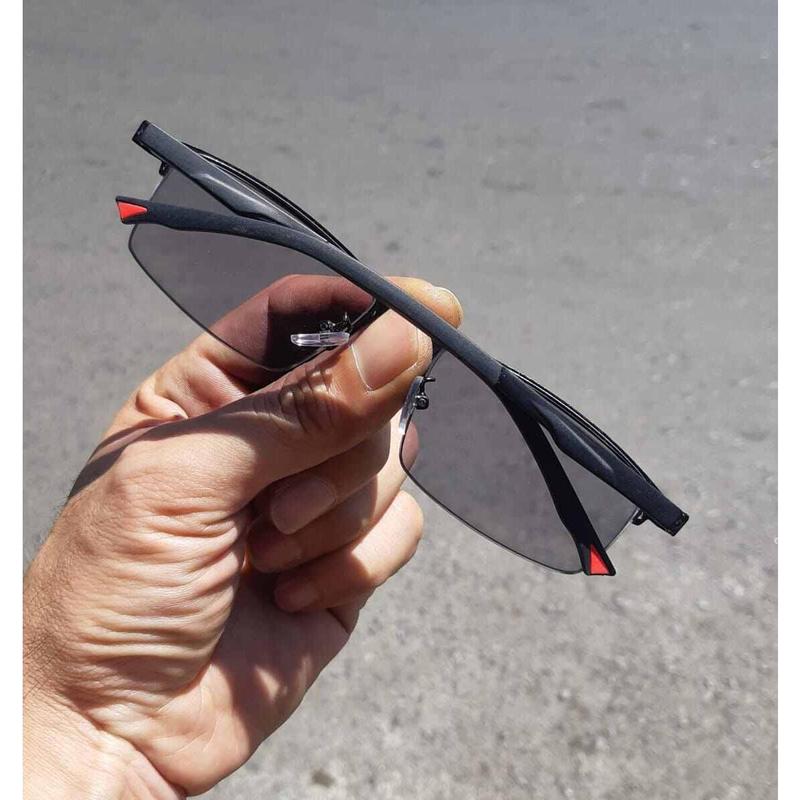 KACAMATA PLUS LENSA PROGRESIF PHOTOCROMIC BACA DAN JALAN /JAUH DEKAT/DOUBLE FOCUS Titanium 1