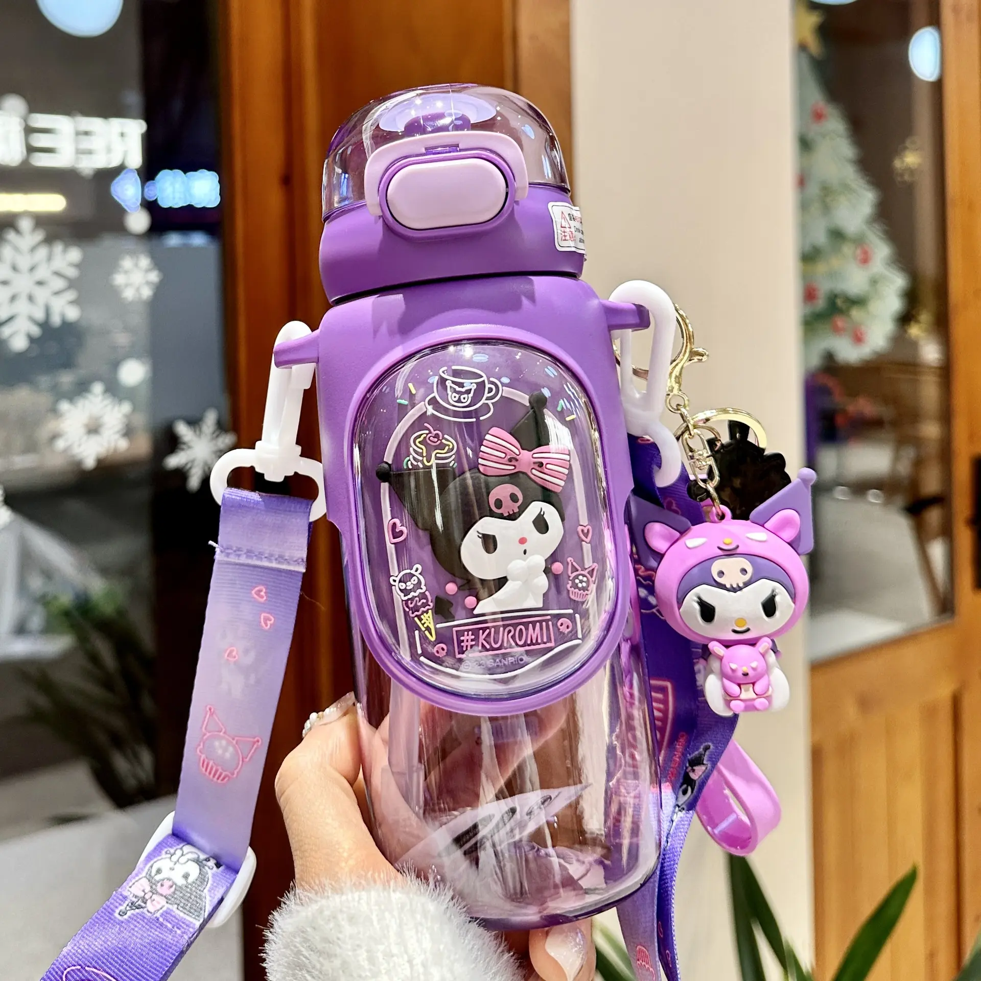 Sanrio Kuromi Tritan Tritan Plastics water bottles kids girl good-looking tumbler with straw portable drinking cup 600ml Drinkware Mug Reusable Bottled Washable