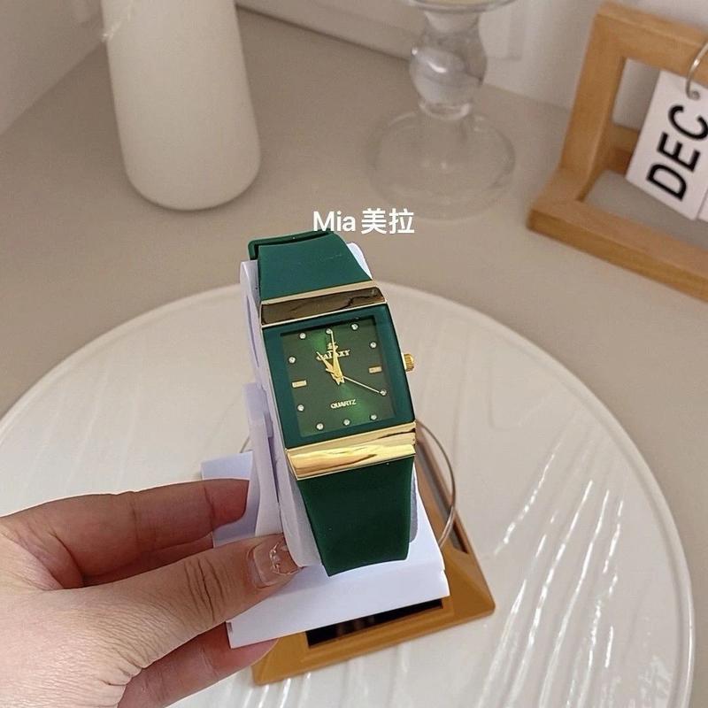 Watch Minority Simple Korean Fashion Quartz Watch Ins2024 New Elegant Student Watch Free Shipping 1