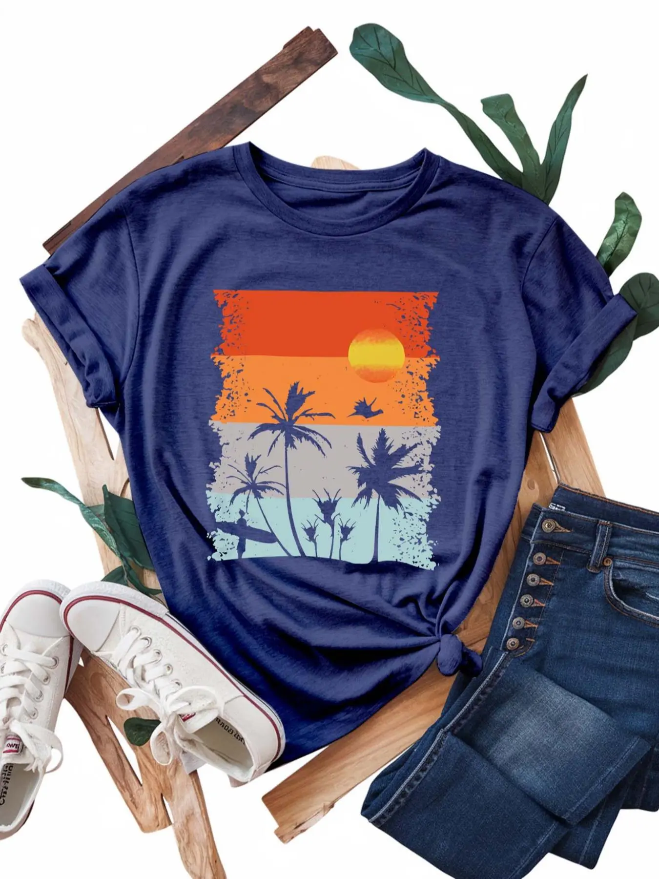 Women's Palm Tree & Sunset Print Round Neck Tee, Vintage Trendy Casual Graphic Short Sleeve T-shirt for Daily Wear, Ladies Summer Outfit, Top
