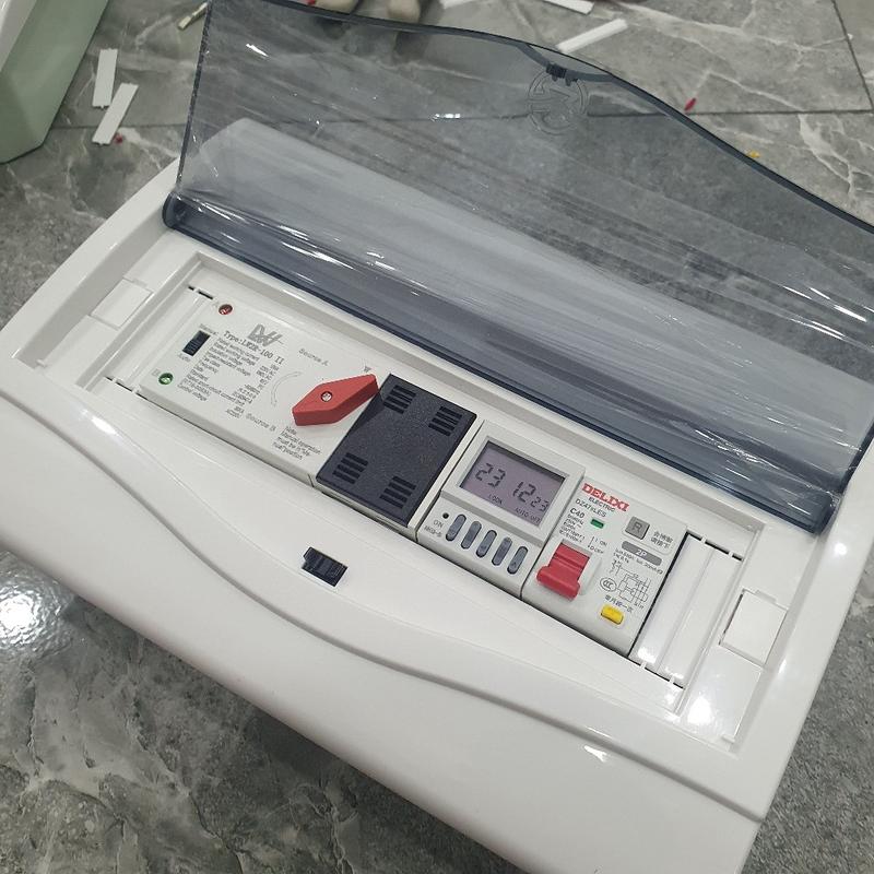 Product Introduction of Bộ tủ điện ATS đảo chiều tự động 2 nguồn điện LW 100A kèm át chống giật Delixi 40A - Tủ chống giật đảo 2 nguồn điện theo tháng 1