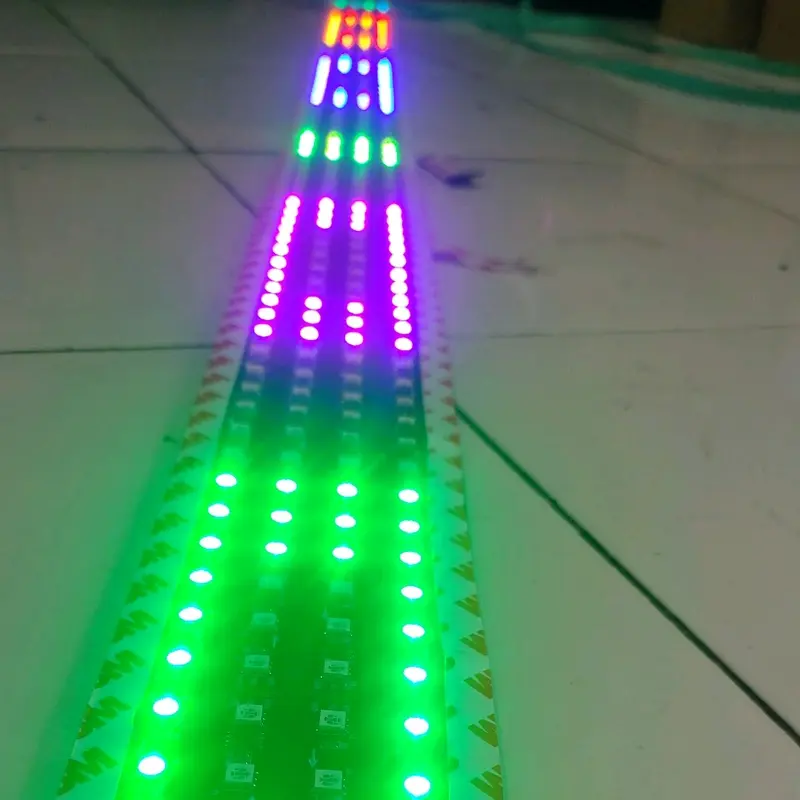 Lampu Led strip variasi hiasan kaca mobil wifi 4 baris bisa ganti text via android Car 2