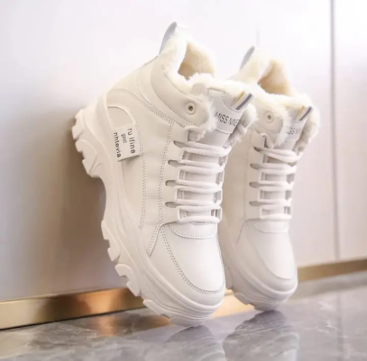 Sepatu Boot Perempuan Korean Style Hits Terbaru/Sepatu Sekolah Boot Perempuan Korean Style Sepatu Boot Cewek Trend 2023 Boots Shoes