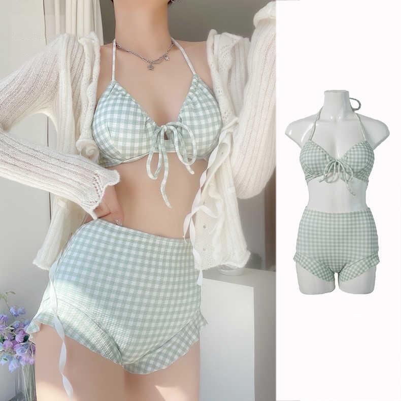 Product Introduction of Áo Tắm, Cho Bé Gái Và Phụ Nữ, Bộ Đồ Hai Mảnh Xẻ Tà Mùa Hè, Bikini Kẻ Sọc Tươi Mới, Phong Cách Pháp Gợi Cảm, Thích Hợp Cho Mùa Mùa Xuân Nóng Bỏng, Áo Tắm 1