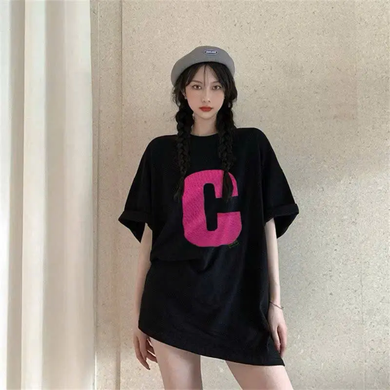Áo thun in chữ C, form rộng cổ tròn, tay lỡ Unisex, Áo Phông Menswear Top Cổ Tròn Nữ Women