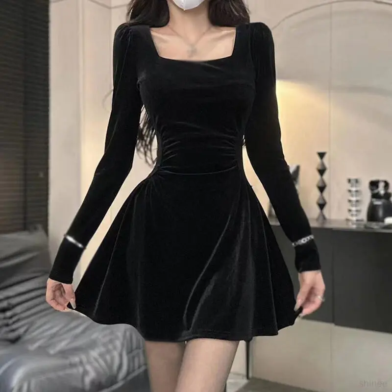 New Hepburn Wind Short Dress For Women Square Neck Appear Thin Skirt Golden Veet Plain Long Sleeves Dresses