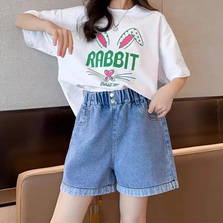 Quần Short Denim, Cho Bé Gái, Hàng Mới Về Mùa Hè 2024, Áo Mặc Bên Ngoài Trẻ Em, Dáng Rộng Vừa Vặn, Vải Denim Mỏng, Thích Hợp Cho Trẻ Em Và Thanh Thiếu Niên, Quần