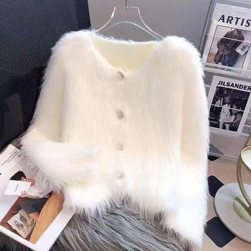 Product Introduction of Áo Khoác Len Cardigan Dệt Kim, Len Như Lông Chồn, Dành Cho Nữ, Phong Cách Hàn Quốc, Bộ Sưu Tập Mùa Xuân, Hàng Mới Về 2024, Ngắn, Hàng Châu Âu, Mềm Mại Và Nếp Women Top Trắng 1