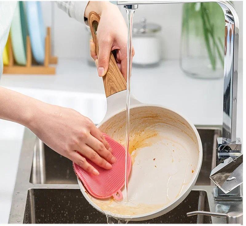 Product Introduction of 3Pcs Kitchen Cleaning Brush Silicone Dishwashing Brush Fruit Vegetable Cleaning Brushes Pot Pan Sponge Scouring Pads Table Mat 8