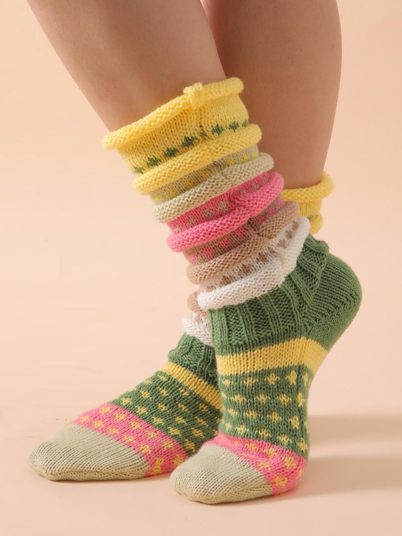 Product Introduction of Women's Colorful Striped Print Mid-calf Socks, Casual Soft Comfy Warm Socks for Fall & Winter, Women's Socks for Daily Wear 1
