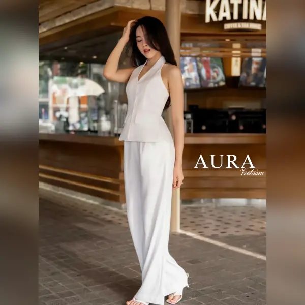 Áo Gile Nữ Choàng Cổ Hở Lưng Sang Trọng  - Thiết Kế Thanh Lịch và Cuốn Hút - AURA Vietnam