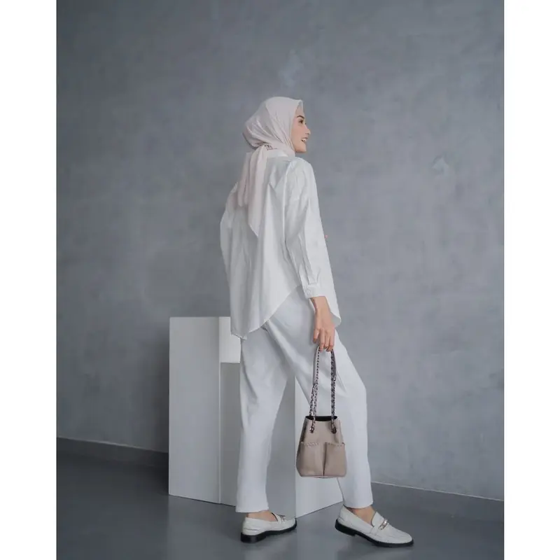 Kemeja Linen Wanita Nelka Shirt 7