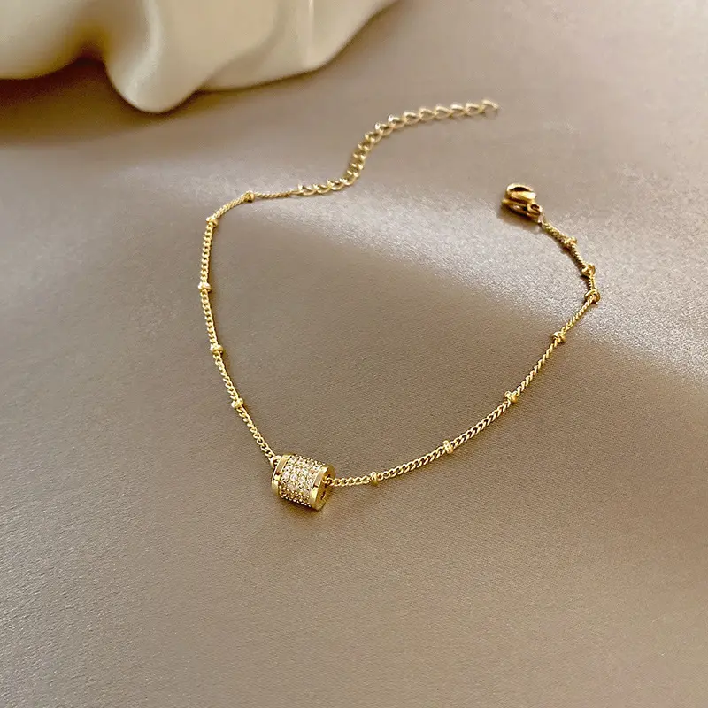 Exquisite Full Diamond Small Waist Bracelet Female Summer High Sense Ins Niche Design Light Luxury Bracelet 2023 New