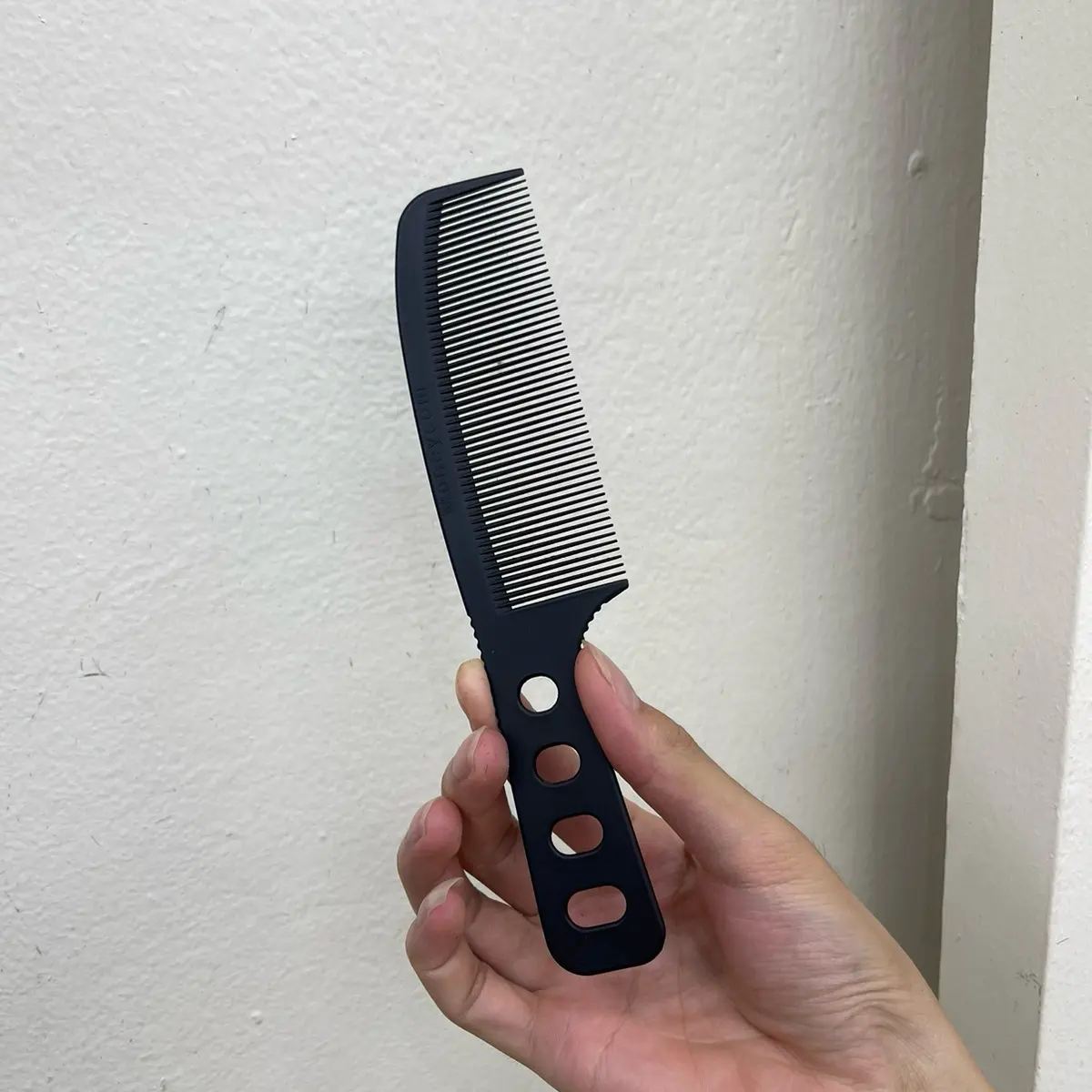 Lược Moneycom m513  Kích thước: dài 21cm rộng 4.5cm