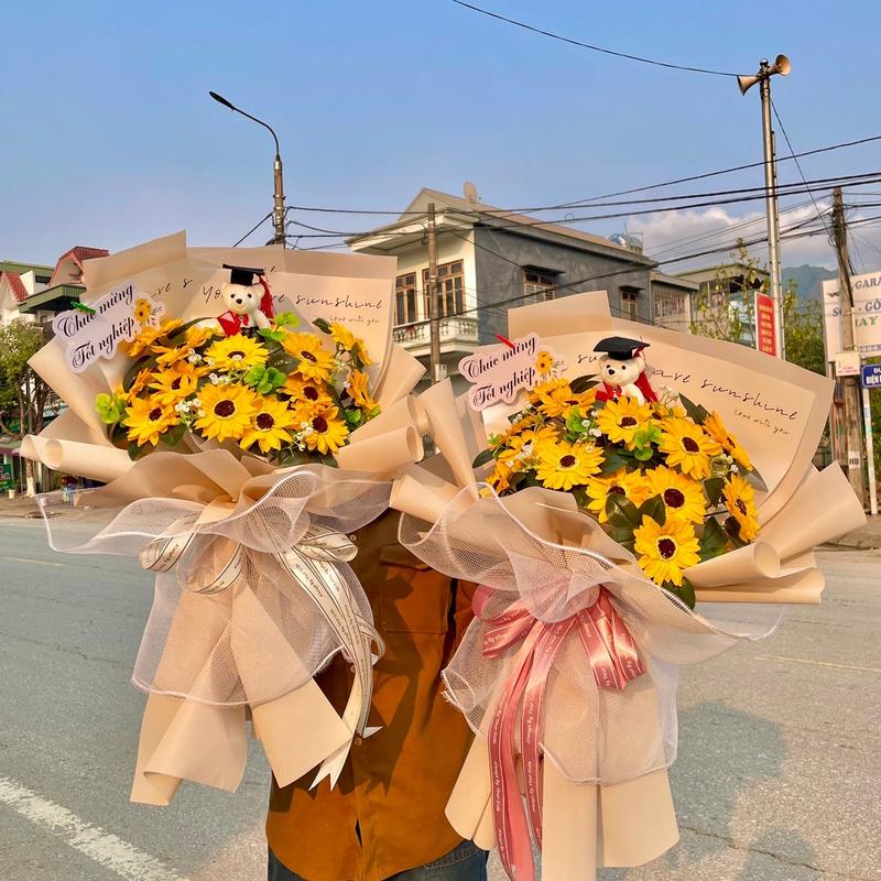 Bó hoa sáp hướng dương gấu tốt nghiệp (15 bông hoa sáp) Decor Decor Phòng quà tặng bó  hoa