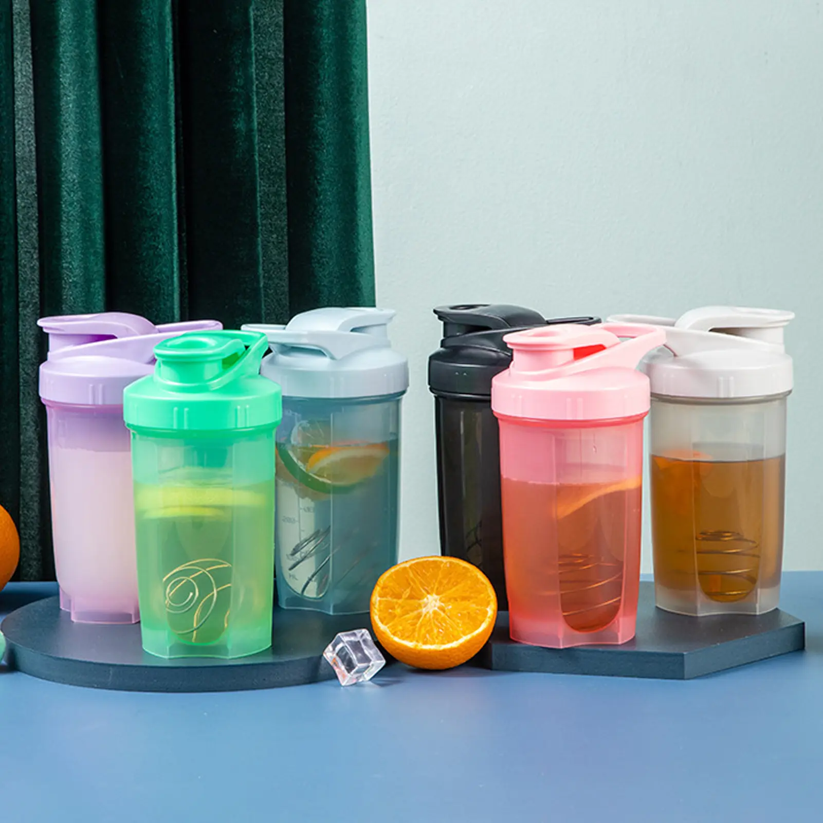 Swazsdk 500ml Shaker Bottle Screw-On Lid Leak Proof PP Portable Protein Shaker Bottle for Workout