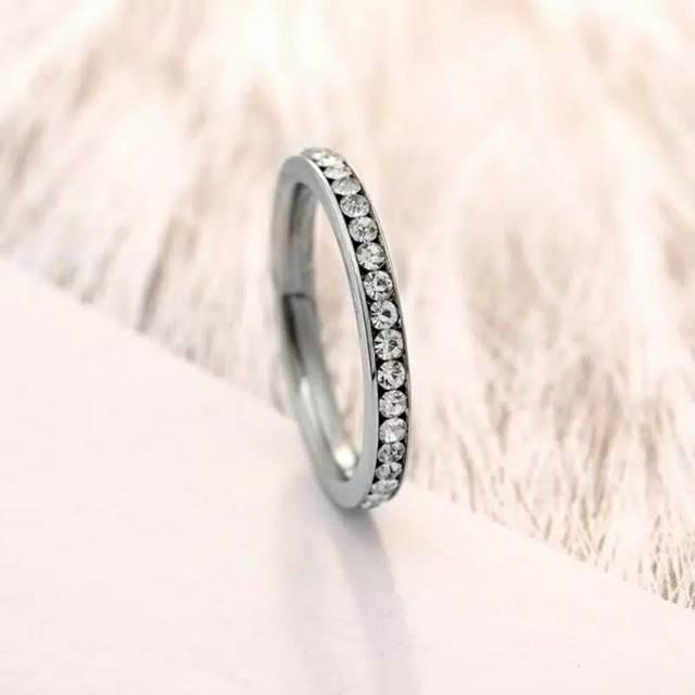 Product Introduction of Cincin couple Titanium Stainless steel FULL MATA 1Baris anti karat selamanya Fashion Ring 2