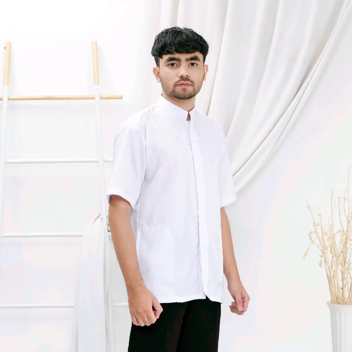 Laatansa Exclusive - Baju Koko Putih Bordir Putih Lengan Pendek