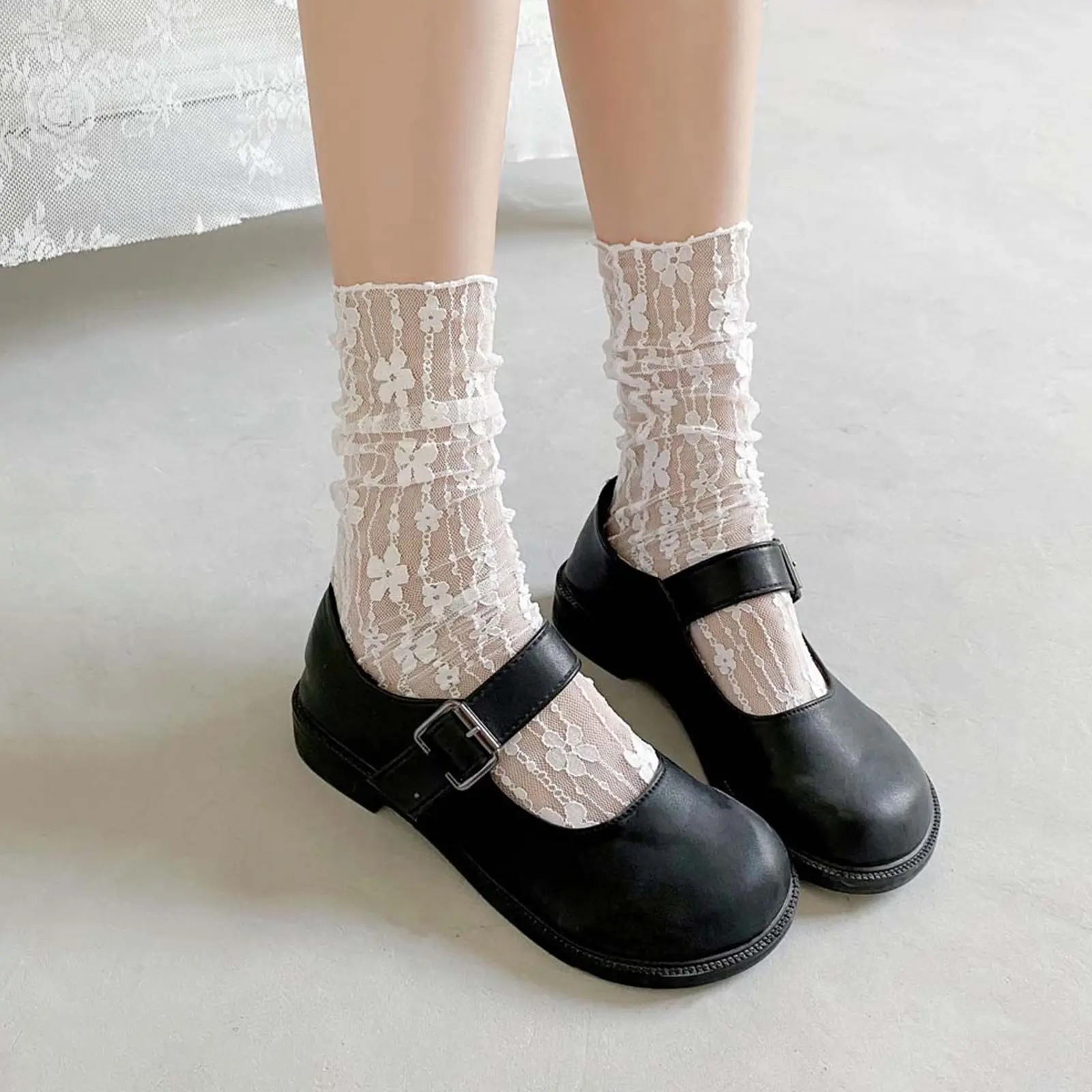 Women Summer Sheer Lace Socks Sweet Princess Stockings Mesh Mid Tube Socks for Party