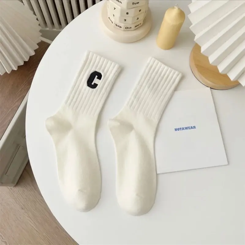 Túi 10 đôi [ hoặc 5 đôi] tất cao cổ chữ C thêu nhiều màu phong cách Hàn Quốc TCC04 Cotton Nam Menswear 1