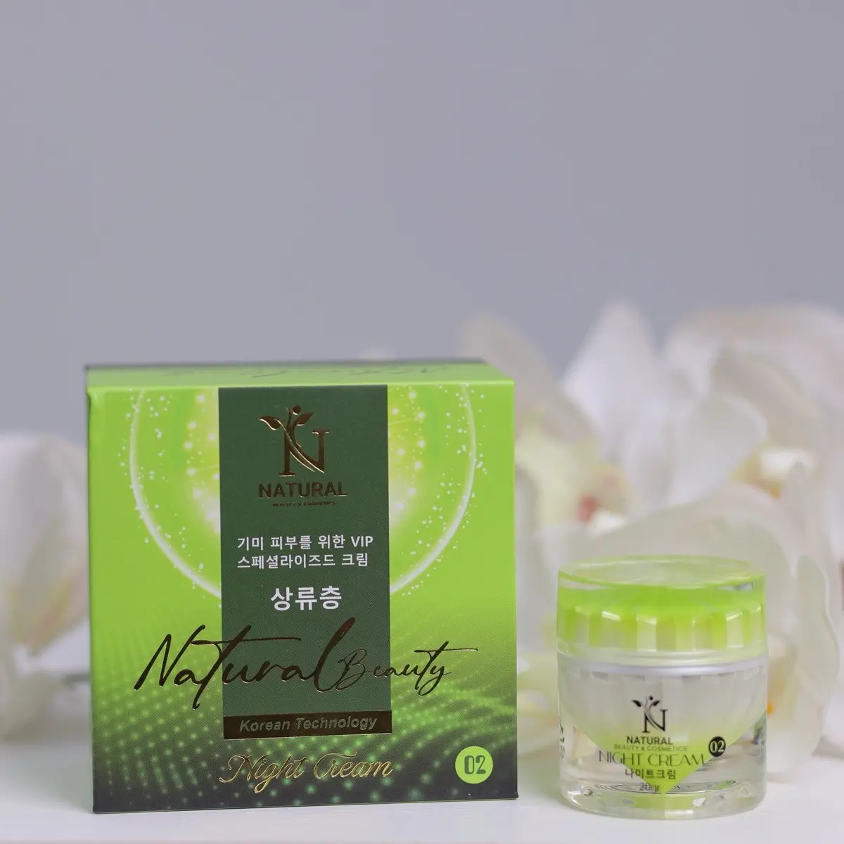 NATURAL ;KEM ỨC CHẾ VIP CHUYÊN DÀNH CHO DA NÁM MẢNG NỘI TIẾT   NIGH CREAM - 02  - Tình Trạng: Mới - Thương Hiệu: Natural - Xuất Xứ Thương Hiệu: Việt Nam - Xuất Xứ Sản Phẩm: Nhật - Hàn - Dung Tích: 20gr - Hạn sử dụng: Xem trên bao Collagen