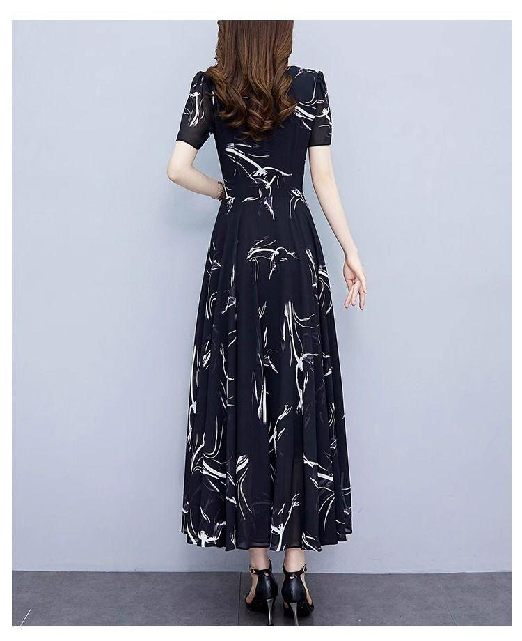 Product Introduction of Váy Cho Mẹ TRUNG NIÊN, Dành Cho Phụ Nữ, Bộ Sưu Tập Xuân Hè, Thiết Kế Hoa Thanh Lịch, Váy ngắn Tay Áo Mỏng, Ngoại Cỡ, Hàng Mới Về, 2024 Women Dress 4