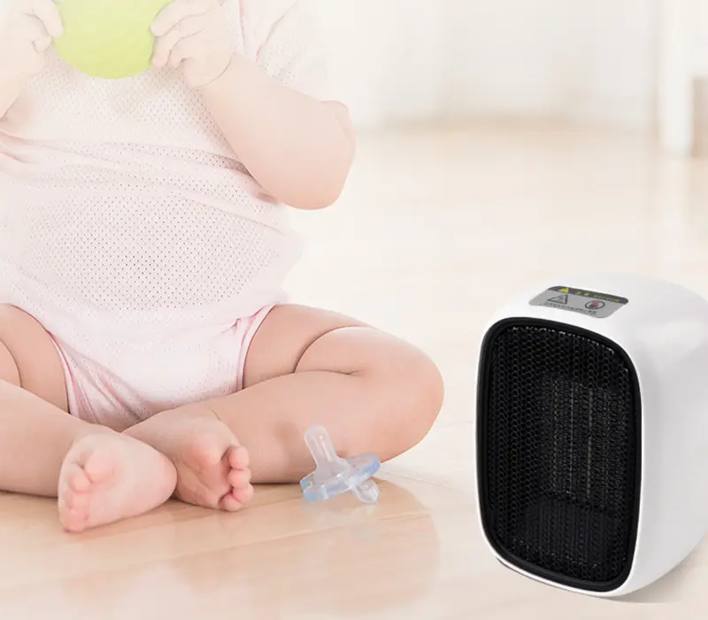Quạt sưởi mini để bàn làm việc 1