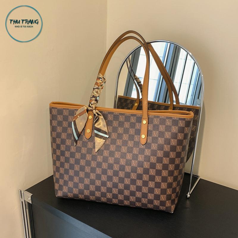 ( KHÔNG TẶNG KÈM VÍ NHỎ ) Túi xách nữ túi tote công sở da kẻ ô kèm khăn lụa sang chảnh Bag Kem Hoa Chữ Nhật