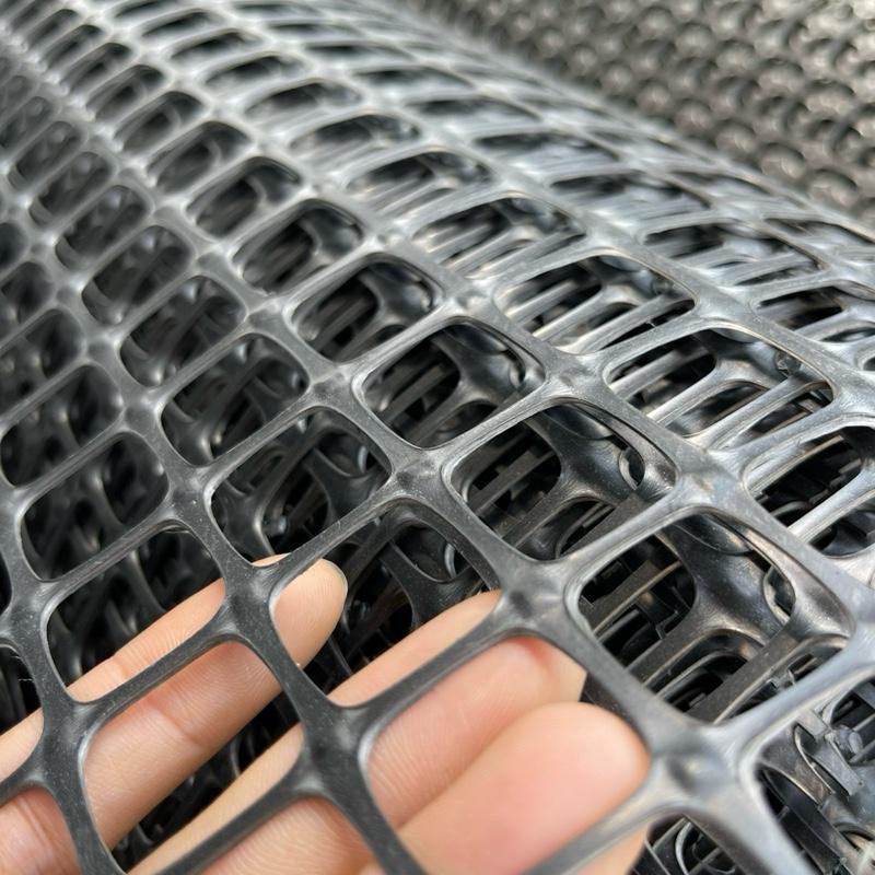 1 cuộn lưới nhựa cao 2M ô nhỏ  2cm nhựa dẻo hdpe LOẠI I dài 50m 1