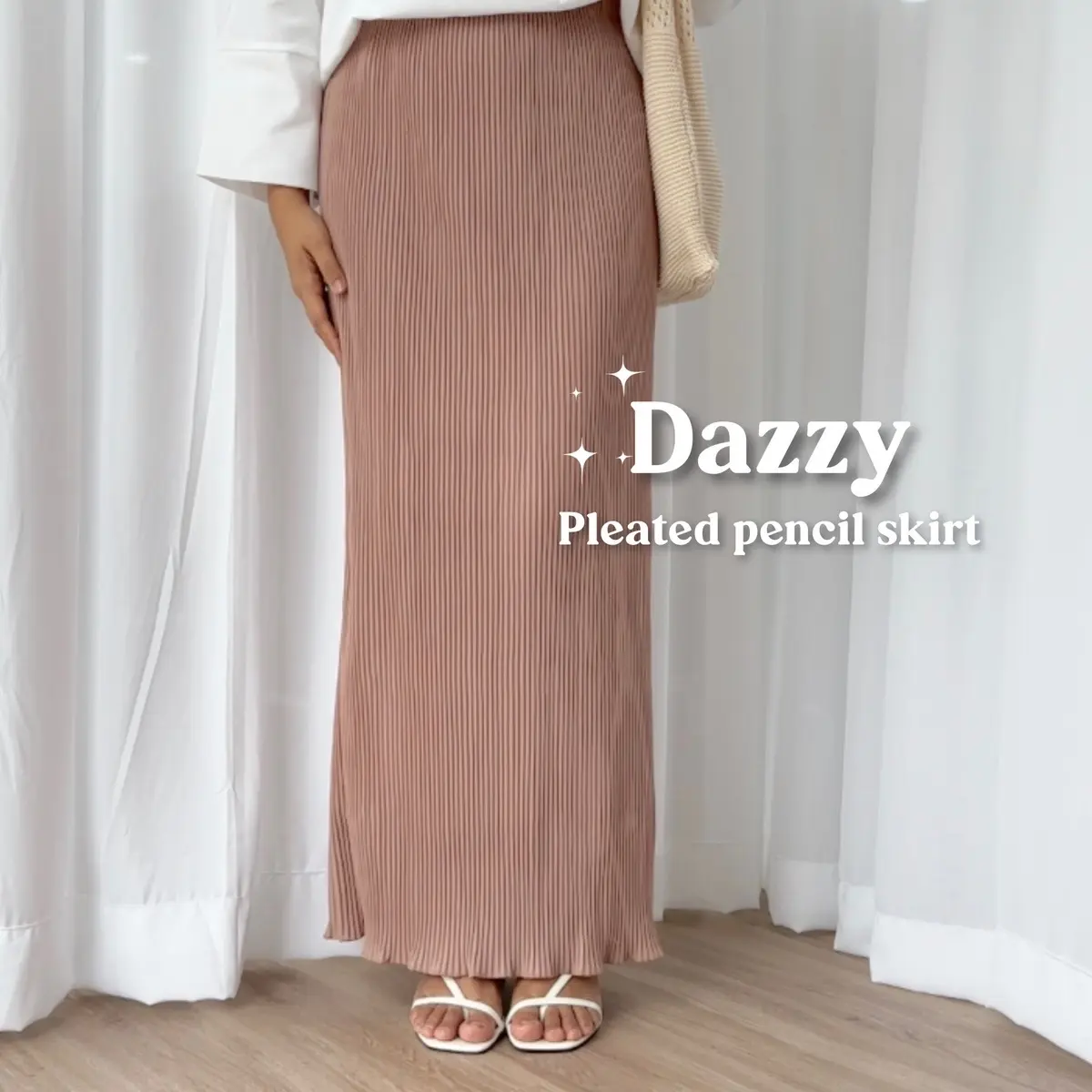ZURRAHASSAN - DAZZY PLEATED PENCIL SKIRT