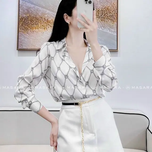 Áo sơ mi lụa hoạ tiết dây xích trắng Nữ Women