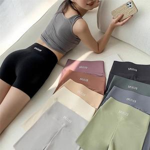 Seluar Pendek Sukan untuk Wanita, Pinggang Tinggi, Mengangkat Punggung, Regangan Tinggi, Cepat Kering, Bernafas, Sesuai untuk Yoga dan Aktiviti Olahraga, Koleksi Musim Panas Baharu 2024, Warna Kelabu Muda, Seluar Dalam Belia Outdoor Shorts Demon Slayer