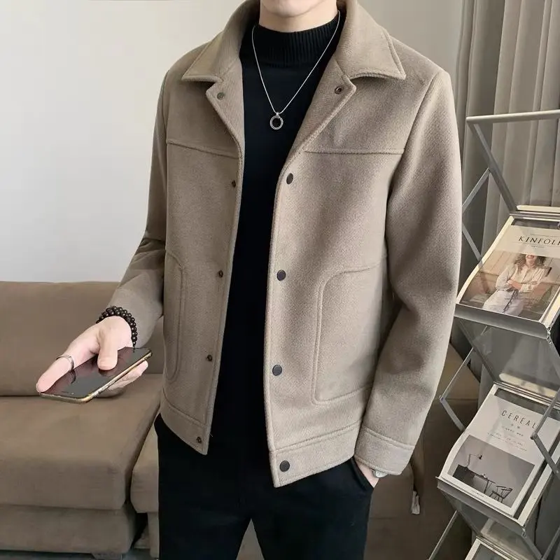 เสื้อแจ็คเก็ตผ้าวูล สำหรับผู้ชาย ฤดูใบไม้ผลิ ฤดูใบไม้ร่วง และฤดูหนาว 2022 แบรนด์แฟชั่นใหม่ ระดับไฮเอนด์ สไตล์เกาหลี เสื้อผ้าหน้าหนาว เสื้อโค้ทขนสัตว์สั้น สำหรับผู้ชาย