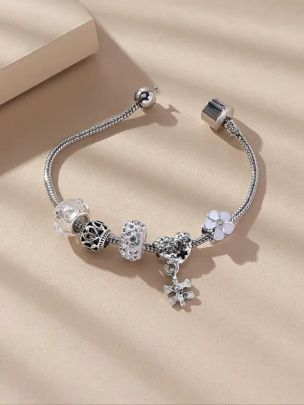 Fashion Elegant Heart Decor Bangle for Women, Rhinestone Inlaid Casual All-match Alloy Bracelet, Gift for Girlfriend 3