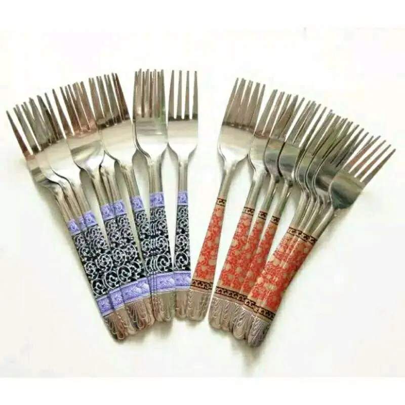 garpu motif batik isi (12pcs)
