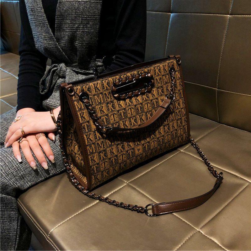 Túi Đeo Chéo Bằng Da Cao Cấp ZF * K Có Dây Xích Có Khóa