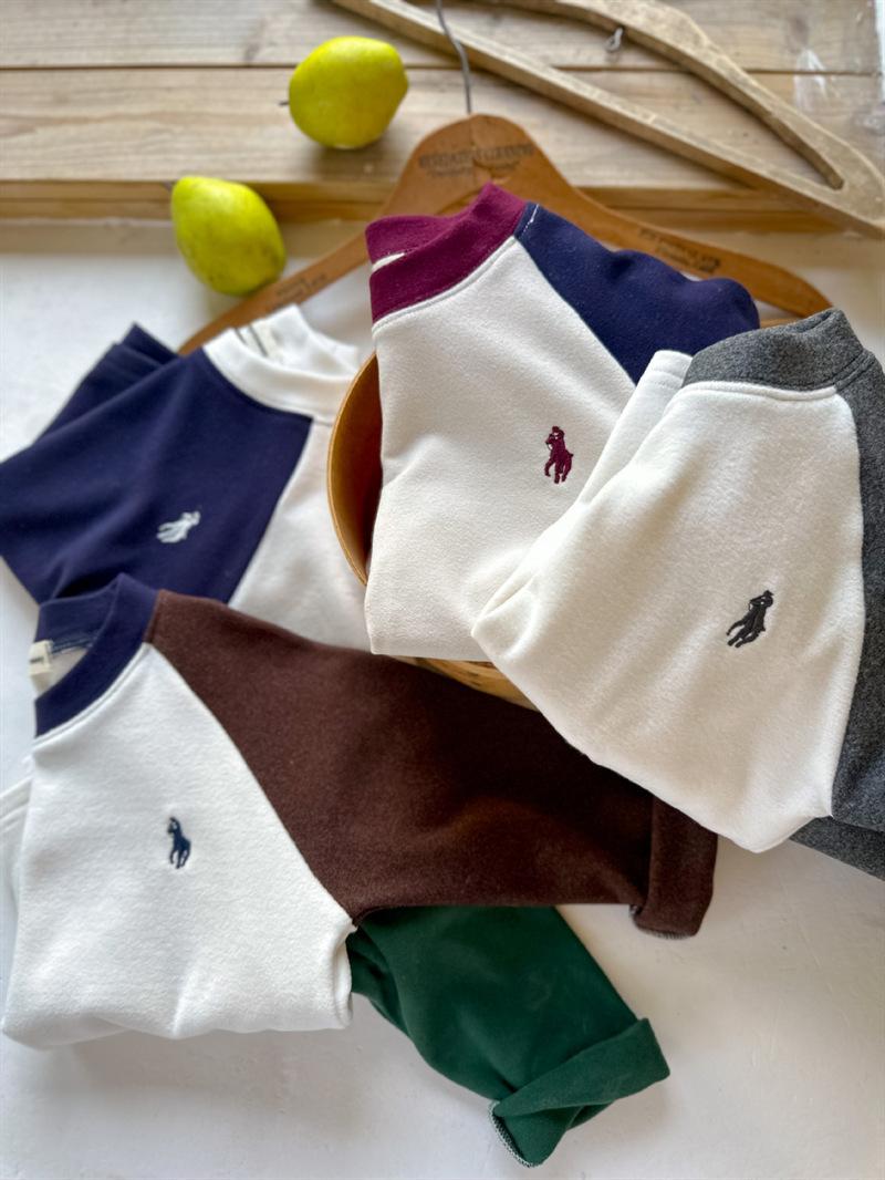 Product Introduction of Children'S Base Shirt 2023 Autumn And Winter Edition, Boys And Girls Color Blocked Raglan Sleeve T-Shirt, Baby German Velvet Long Sleeved Inner Layer 24