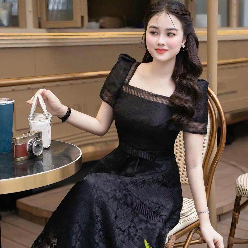 Đầm Nữ Thiết Kế EMME V1931 Ren Cổ Vuông Tay Ngắn Mix Đính Nơ Dáng Dài Cách Điệu 7