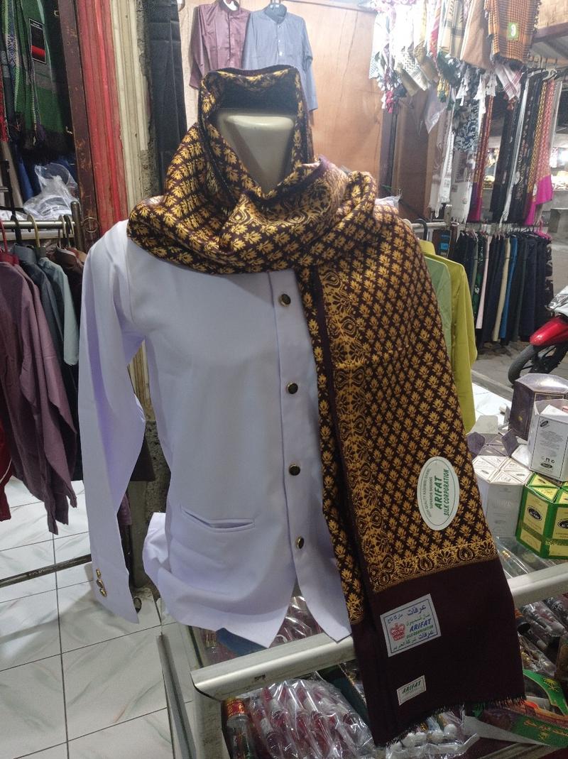 Product Introduction of Sorban Kasmiri Sulam Gold Ukuran Jumbo Polka Dot palid premium 4