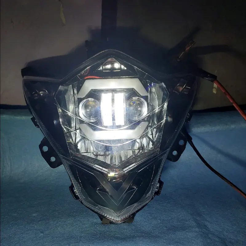 LAMPU DEPAN  MOTOR SATRIA FU FACELITE COSTUME DAYMAKER 3