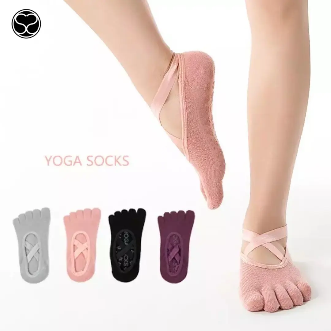 Kaos Kaki Yoga Pilates Senam Socks Anti Slip Olahraga Nyaman Wanita