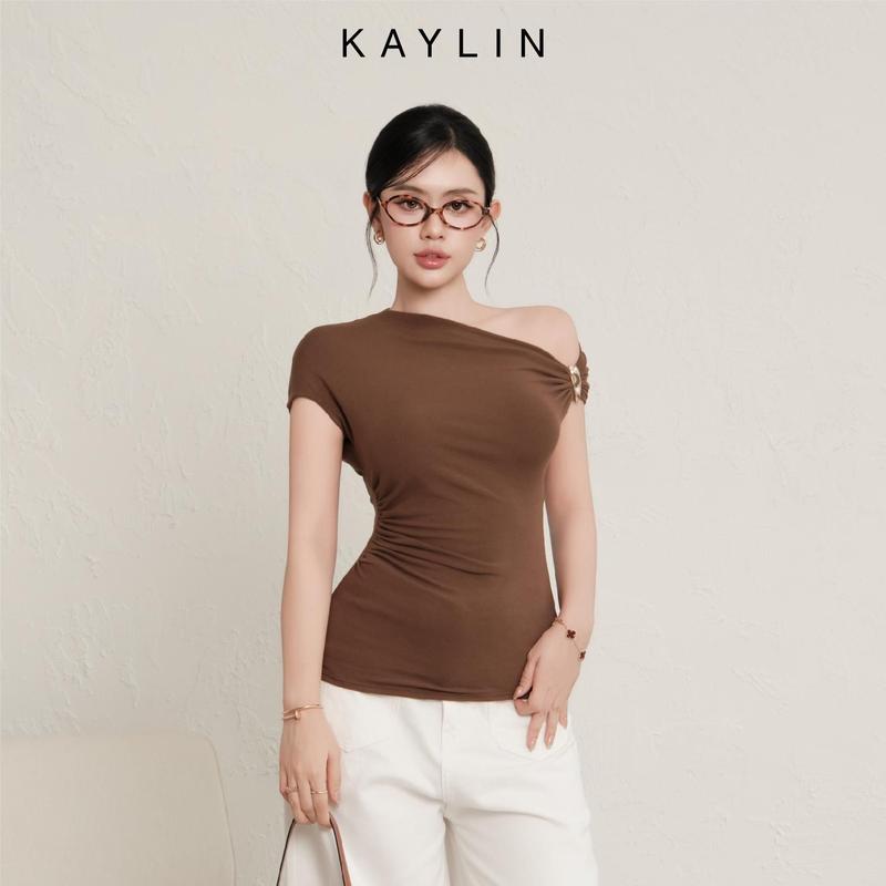  Áo Thun Kiểu KAYLIN Cleo Twist Tee lệch vai đính khoen form ôm chất vải thun co giản phong cách cá tính - A25T6 
