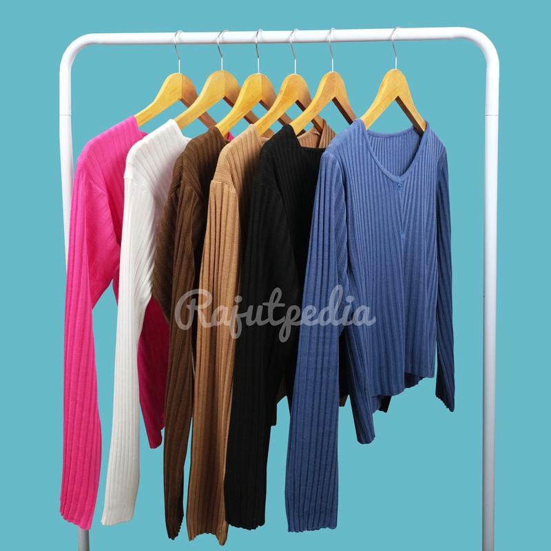 Product Introduction of Cardigan Rajut Crop Top Long Sleeve Kancing Baju Wanita Knitwear Tangan Panjang Sweater Atasan Lembut 2