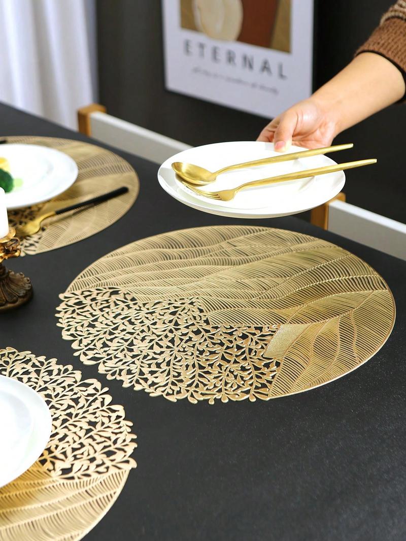 Product Introduction of 1/4/6Placemats PVC Place Mats For Kitchen Table Indoor/Outdoor Washable Heat-Resistant Placemat Wipeable Dining Table Mats For Camping, Festival, Wedding, Party 4