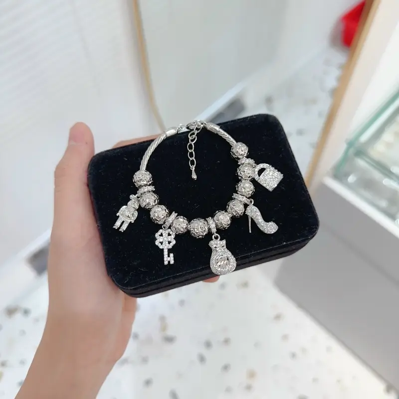 (xikim) vòng tay pan phối 5 charm dễ thương xinh xắn dành cho phụ nữ - kèm hộp 2